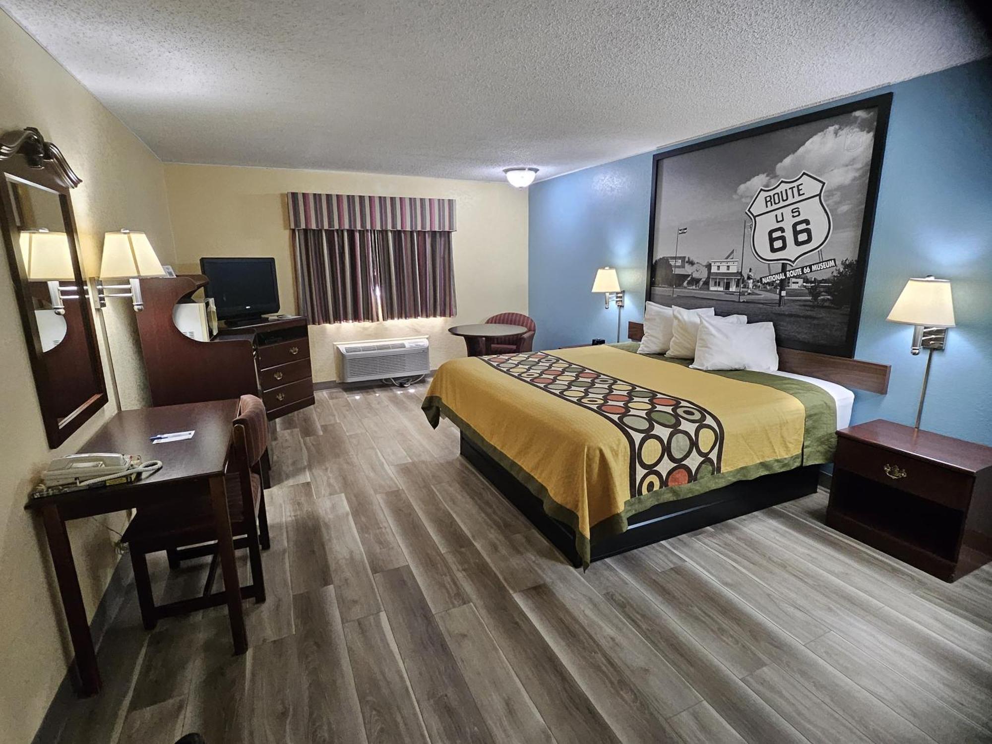 ซูเปอร์ 8 บาย วินด์แฮม คลินตัน Hotel ภายนอก รูปภาพ